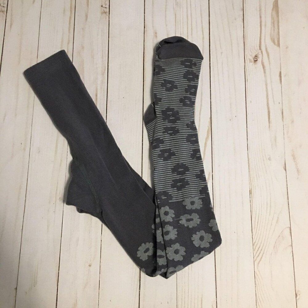 BnM Girls Gray Floral Patterned Modal Blend Crew Socks Size 11-12